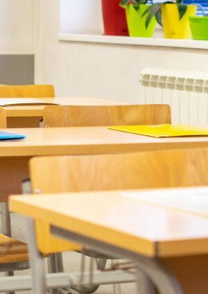ławki szkolne